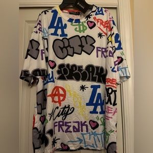 Shein X Graphic City Oversized T-Shirt Size Small, White base
